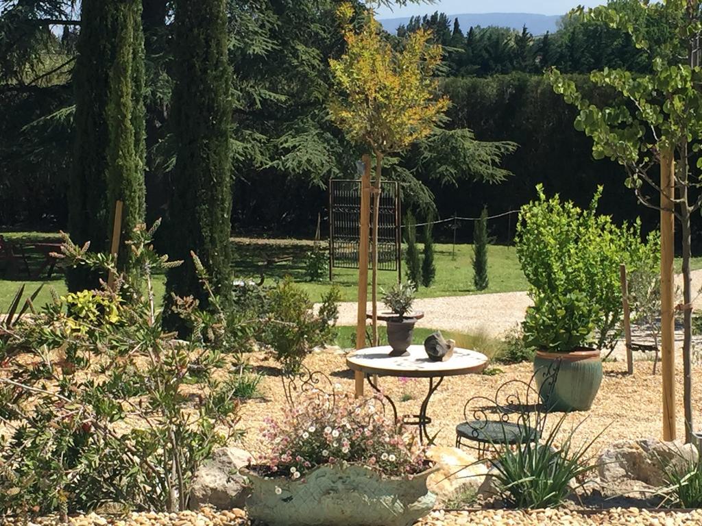 ノヴ Mas De Mariette Bed & Breakfast エクステリア 写真