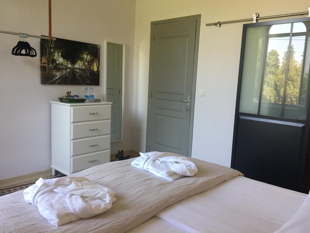 ノヴ Mas De Mariette Bed & Breakfast エクステリア 写真